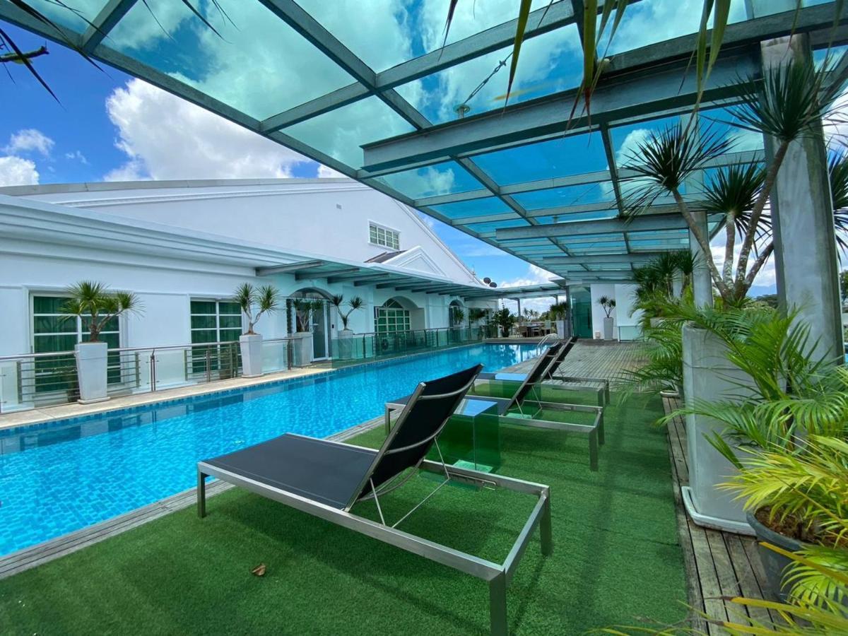 Wesberly Apartments Кучинг Экстерьер фото